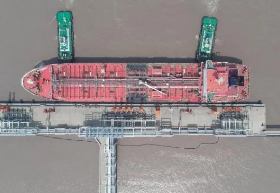 宁波中油二期5万吨级油品码头投入试运营