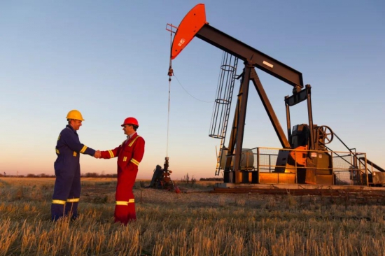 美国API原油库存意外上升58.4万桶 中国润滑油网