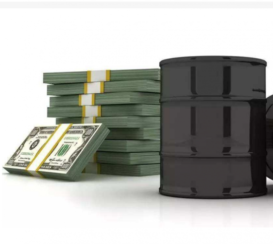 国际油价持续走高，飙升至每桶100美元以上