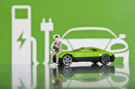 很多消费者在新能源汽车涨价预期下加速了购车进程
