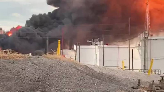 英国石油BP位于美国俄亥俄州Toledo的炼油厂爆发火灾
