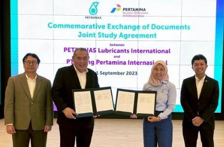 马石油和PT KPI 在印尼探索新的润滑油基础油工厂